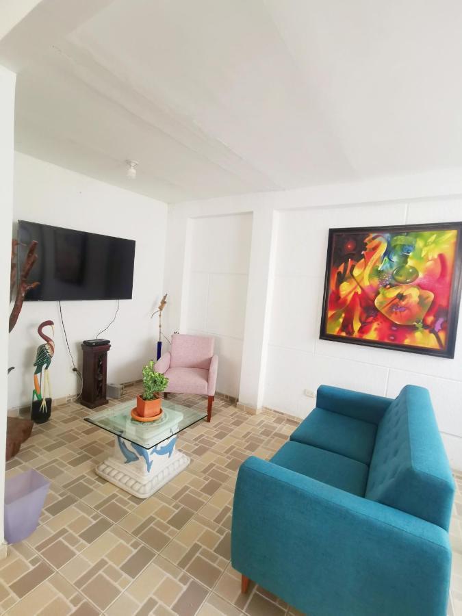 Hostel Brisas Del Nevado Ibague Bagian luar foto