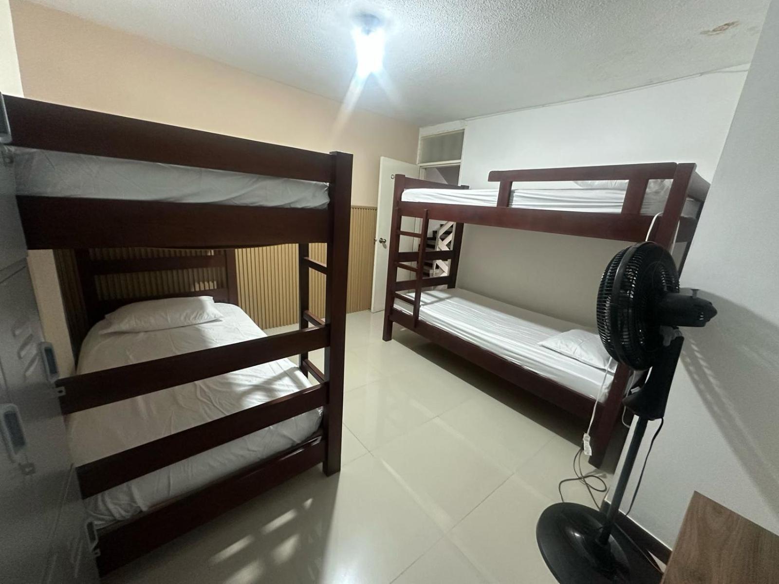 Hostel Brisas Del Nevado Ibague Bagian luar foto